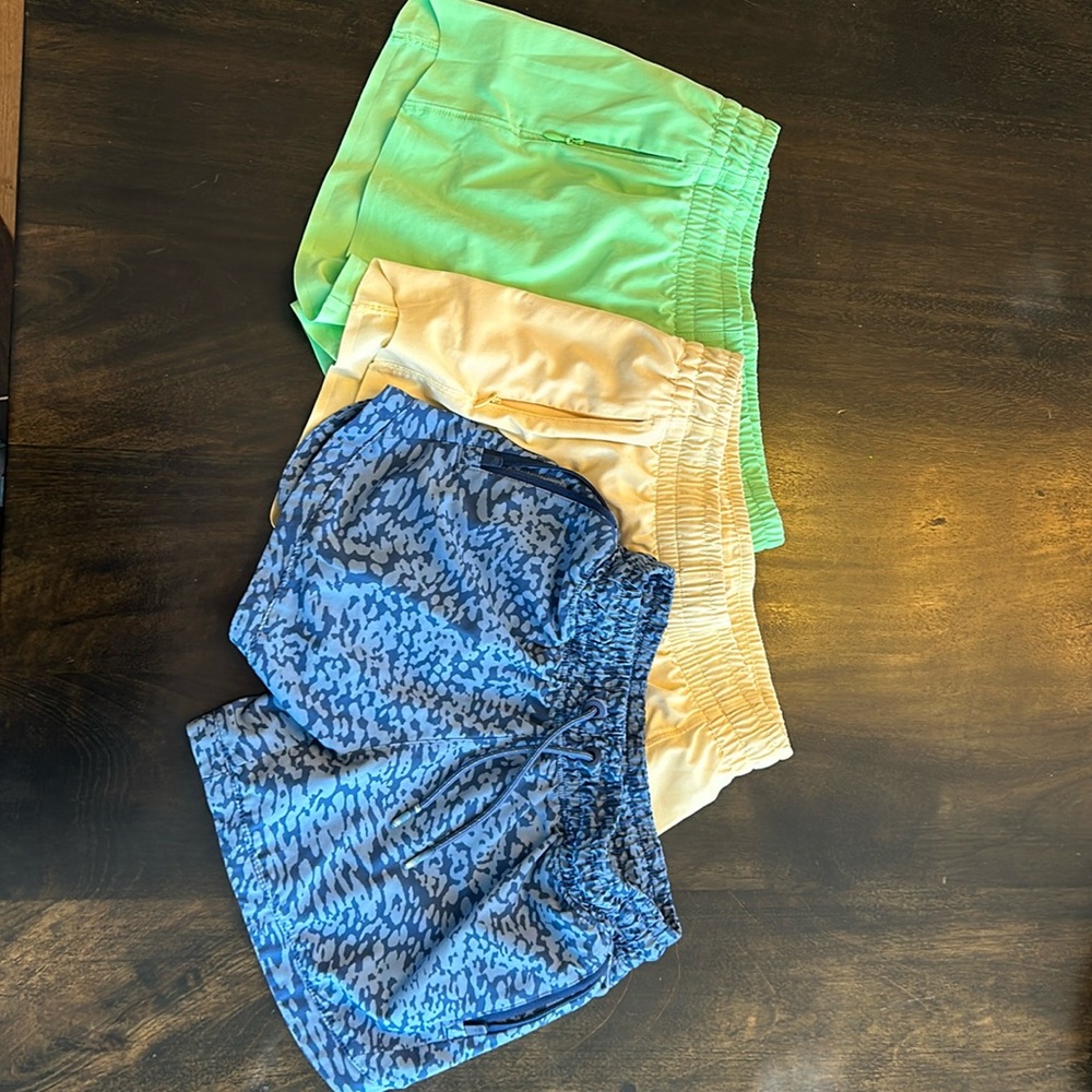 Athlete girls shorts in size12/L in great condition buy 3 for price of 1..